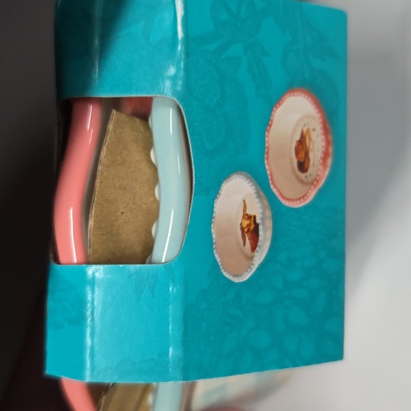 The Pioneer Woman Sweet Romance  4.75-Inch Stoneware Mini Pie Plate Set of 2 NWT - Picture 9 of 10